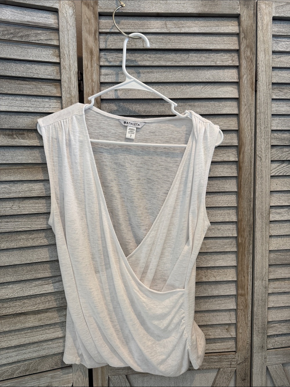 Athleta Women’s white Draped Surplice Sleeveless Camisole
